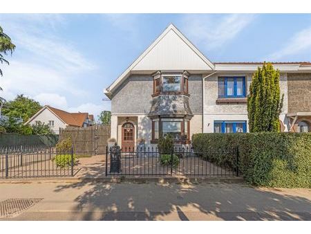 huis te koop in deurne met 2 slaapkamers