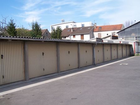 loue garage 13m2 a bonneuil sur marne