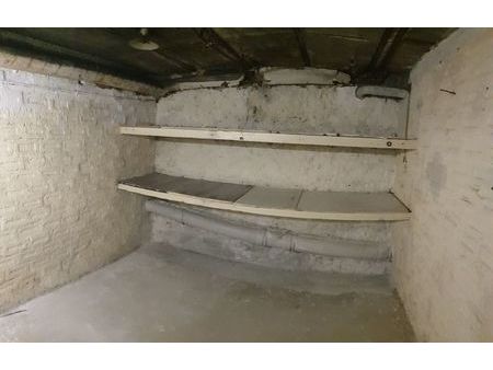 75016 - 10 m² - cave/local de stockage sain et propre