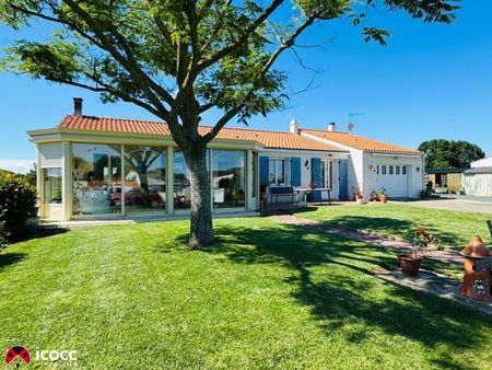 maison de plain-pied à vendre à saint-michel-en-l'herm