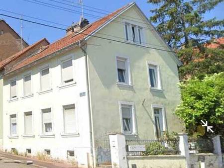 immeuble composé de 3 appartements sur sarreguemines