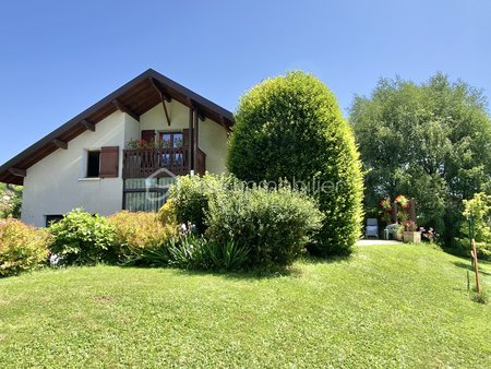 maison de 128 40 m² à cruseilles