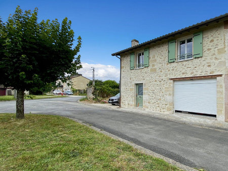 maison en pierre et bois neuve