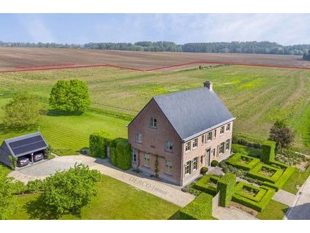 superbe villa sur 3 10 ha - endroit exceptionellement calme