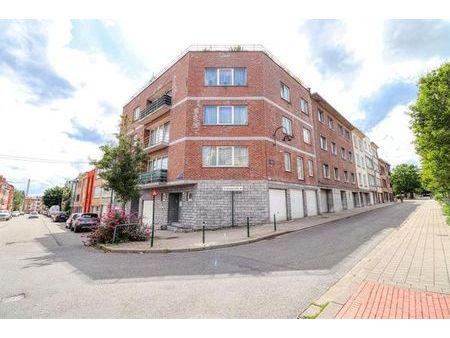 triplex 4ch + 2 terrasses+ dressing+ garage