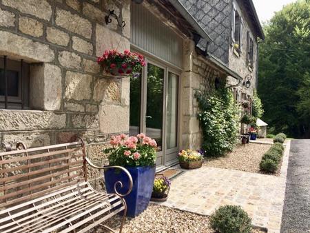 ferme en pierre avec grange attenante aménagée