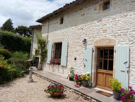 maison de campagne avec maison d'amis et piscine