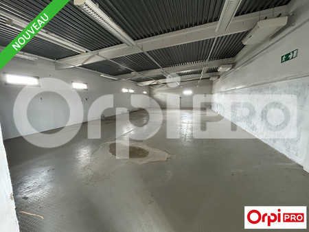 location d'entrepôt de 1 225 m² à valence - 26000