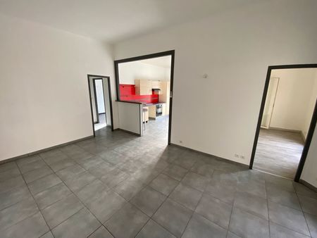 appartement t3 avec terrasse - 67 m² à palalda