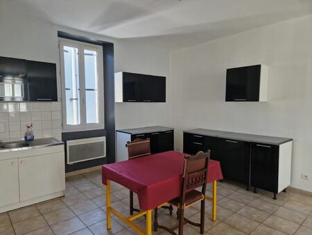 location appartement 4 pièces 80 m²