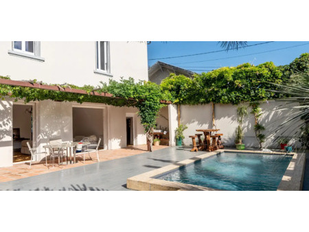 maison avec piscine et terrasse valence (26)