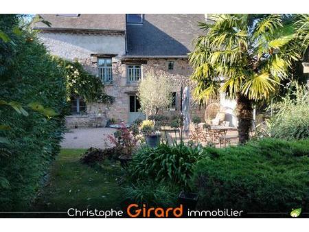 maison la chapelle-chaussee (35630) 7 pièces 186m² datant du xviième siècle