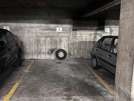 parking sevres