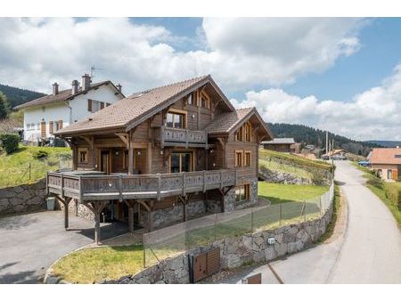 superbe chalet 240m2