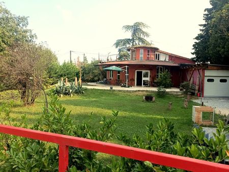 maison exceptionelle avec piscine  villa ronde et cozy  très athypique