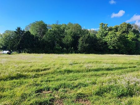 terrain 1750 m² bourges