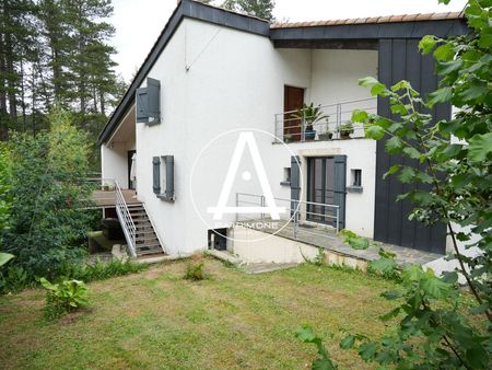 villa 7 pièces 197 m²