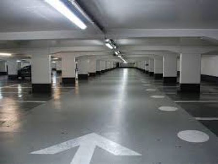 box et place de parking