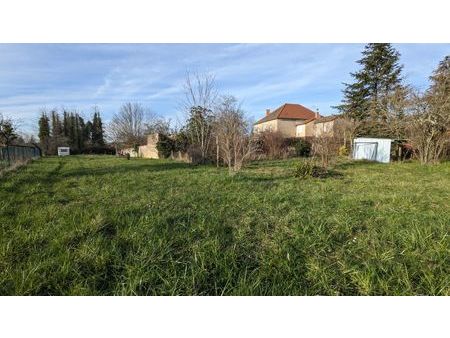 propriété 1 pièce 75 m²