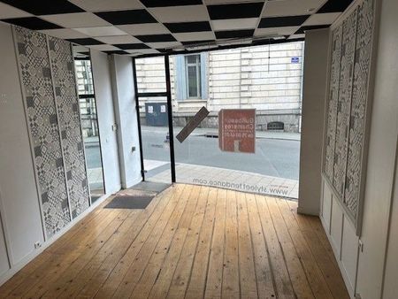 local commercial 65 m² angers