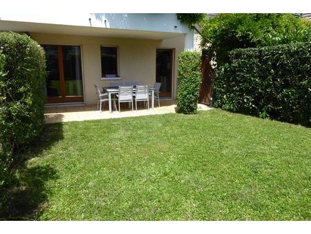 appartement t3 rez de jardin 69 m² au calme proche annecy