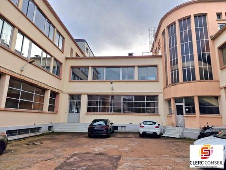 bureaux 88 m²