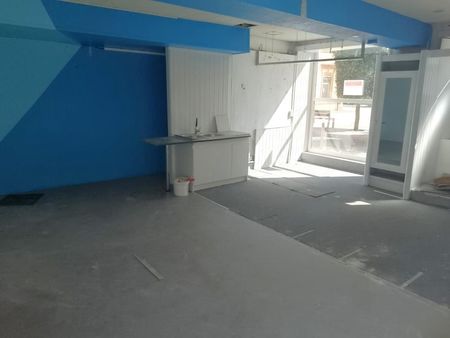 local commercial 36 m²