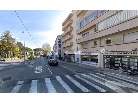 murs commerciaux - centre golfe juan