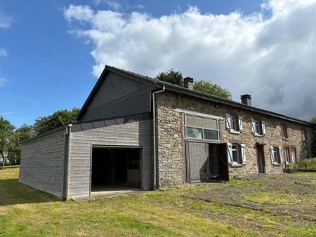 charmante maison 3 façades à la roche (cielle)