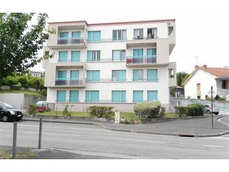 location appartement 3 pièces 63 m² clermont-ferrand (63000)