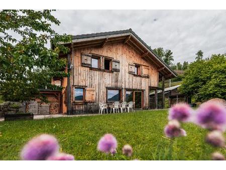 votre agence immobilière à samoëns  vous propose le chalet d'architecte "marcelly".