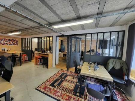 location de local commercial de 93 m² à nantes - 44000