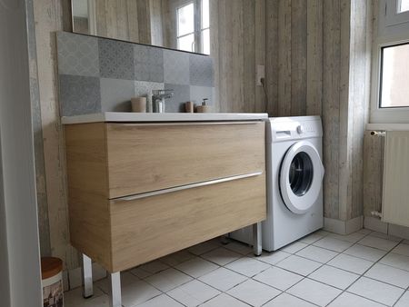 appartement t2 refait meublé 56 m²