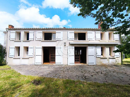 vente maison à rosnay (85320) : à vendre / 244m² rosnay