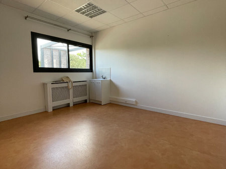 bureau vannes/plescop 20 m2