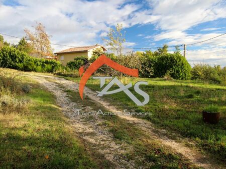 vente terrain 610 m2 à roisey