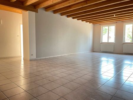 location appartement t4 - 108 m2