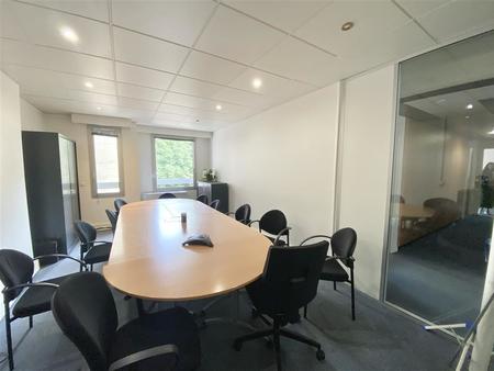 location de bureaux de 210 m² à neuilly-sur-seine