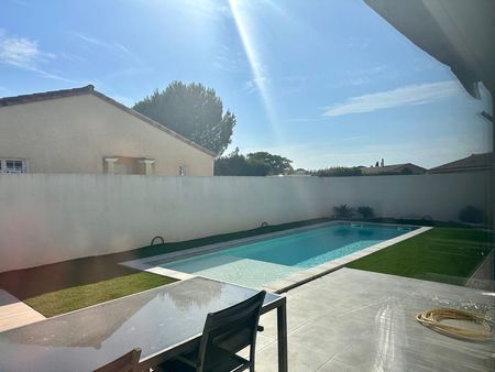 villa t4 110m² avec t2 meublé 45m² de plein pied