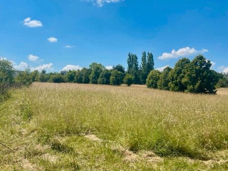 terrain constructible 1500m2 bellerive sur allier