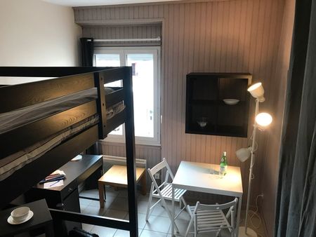 loue de suite joli studio meublé 20 m2 quartier berriat