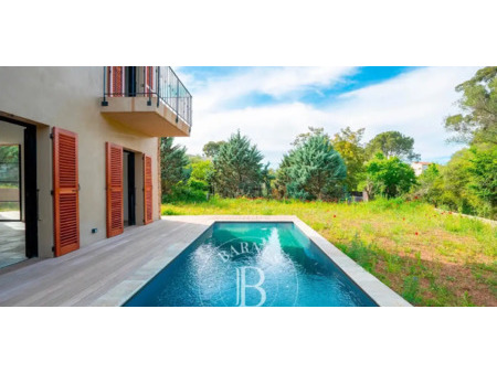 villa avec piscine et terrasse saint-florent (2b)