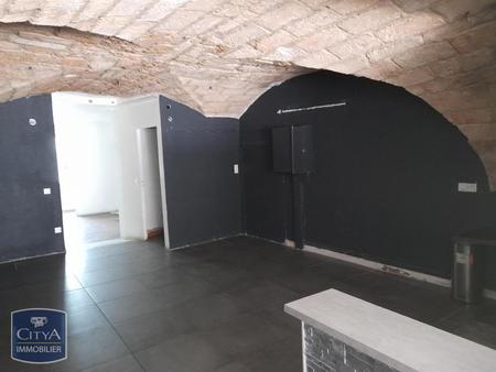 location local commercial gignac (34150)  340€