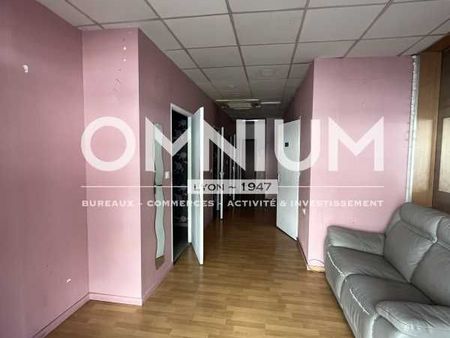 local commercial 61 m²