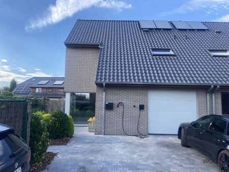 huis te huur in jabbeke met 4 slaapkamers