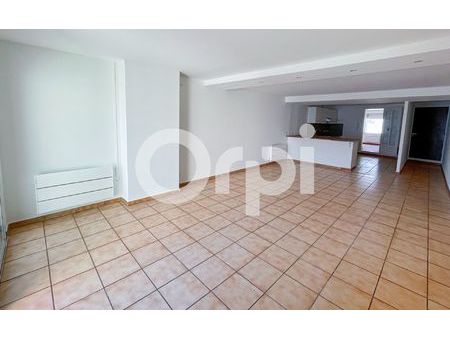 location appartement  93.48 m² t-4 à jonquières  820 €