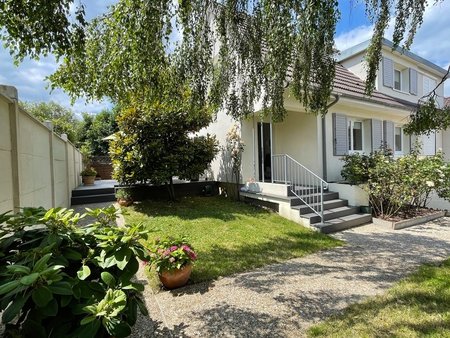 dpt yvelines (78)  à vendre le chesnay maison p6