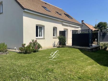 vente maison à la chapelle-saint-aubin (72650) : à vendre / 141m² la chapelle-saint-aubin