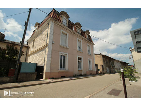 vente appartement 4 pièces 142 m² saint-denis-en-bugey (01500)
