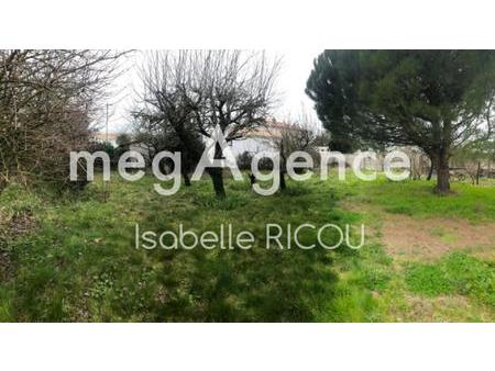 bourcefranc  terrain a batir de 614m²